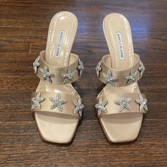Manolo Blahnik NEW beautiful Star embellished Ostria 90mm satin sandals! - Picture 1 of 7